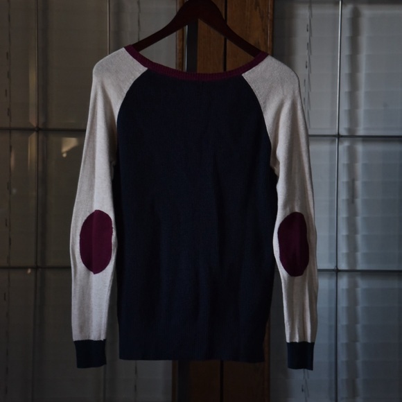 Lightweight Wool Blend Sweater - Picture 2 of 3